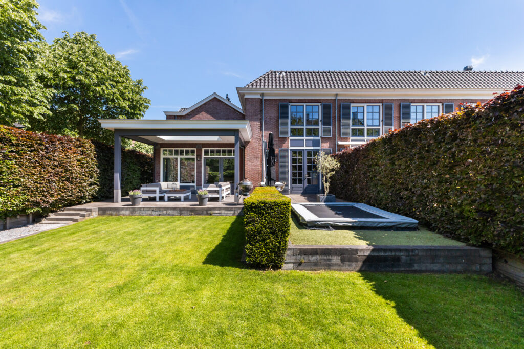 Sluysoort 44, MAARSSEN